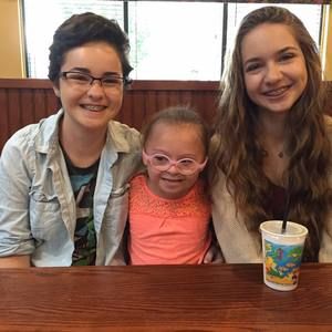 Meet your Posher, Gillian